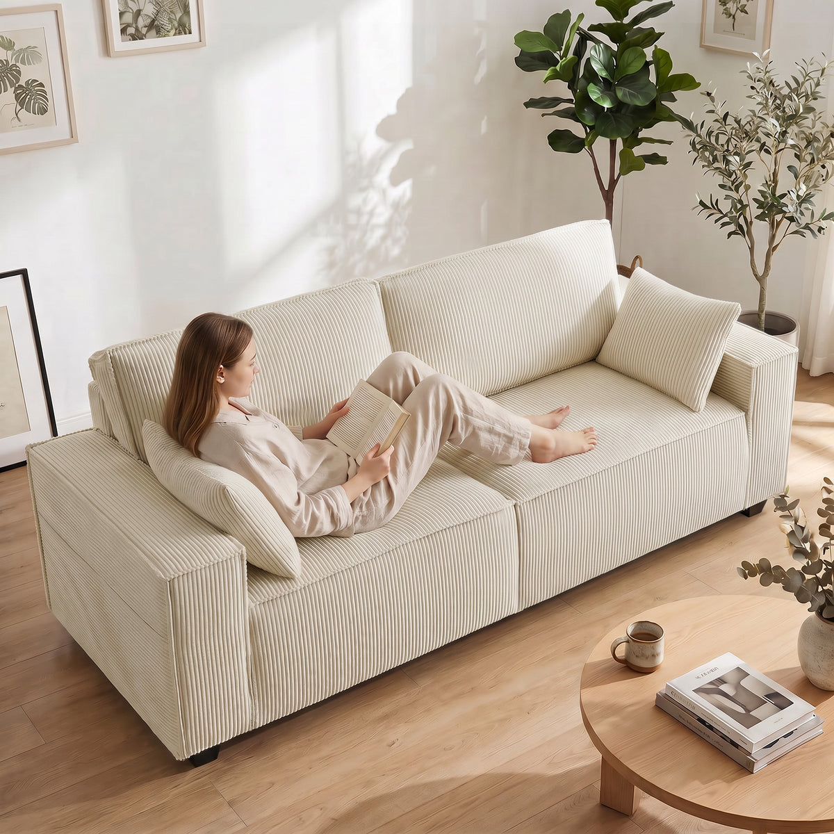 Canapé 3 places en velours 218 cm, coussins à ressorts, 2 coussins, beige