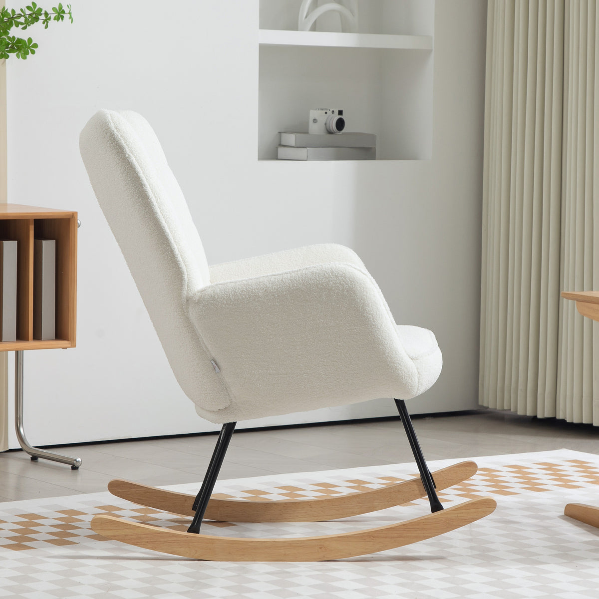 Fauteuil à bascule, effet laine, structure en acier 71 x 98 x 101 cm blanc